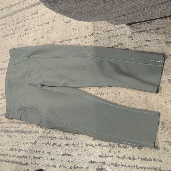 Lululemon Fast & Free Crop II *Nulux 19" Grey Sage - Picture 11 of 12